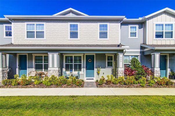 Exterior, Facade, American Craftsman