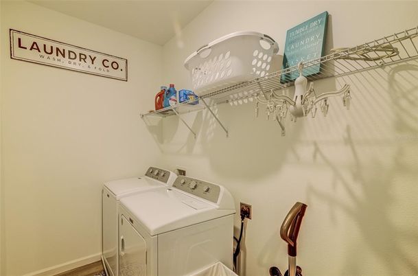 Interior, Washer, Wood Texture Flooring