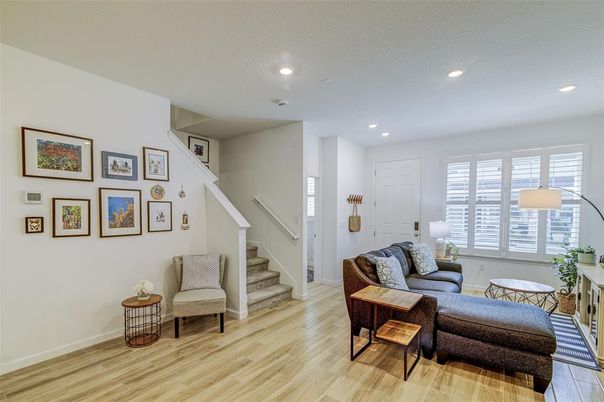 Interior, Living room, Recessed Lighting, Wood Texture Flooring