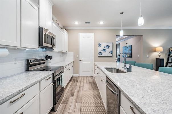 Interior, Kitchen, Pendant Lights, Recessed Lighting, Wood Texture Flooring