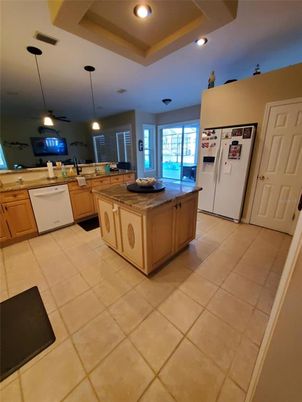Interior, Kitchen, Pendant Lights, Recessed Lighting