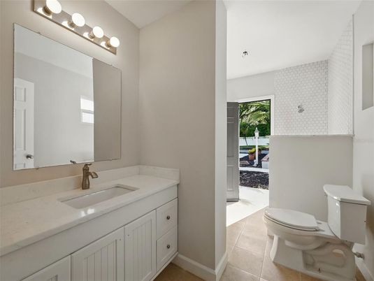 Bathroom, Interior