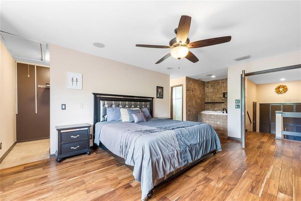 Bathroom, Bedroom, Interior, Recessed Lighting, Wood Texture Flooring