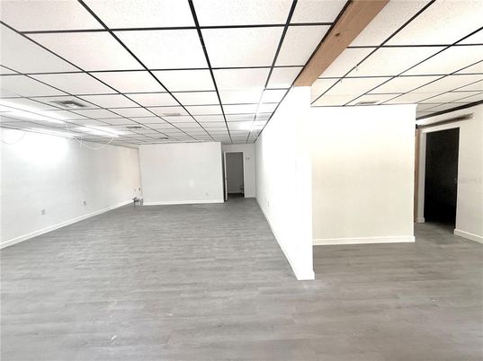 Empty room, Interior, Wooden Beams, Wood Texture Flooring