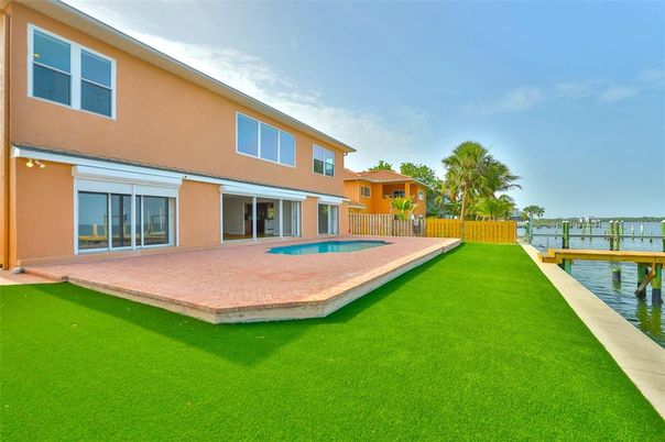Backyard, Exterior, Pool, Water