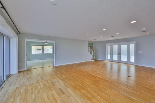 Empty room, Interior, Recessed Lighting, Wood Texture Flooring