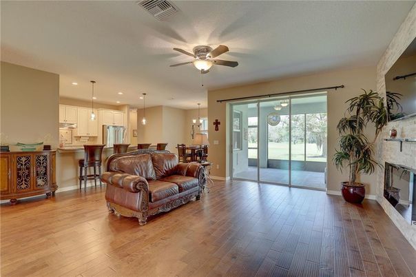 Fireplace, Interior, Kitchen, Pendant Lights, Recessed Lighting, Wood Texture Flooring