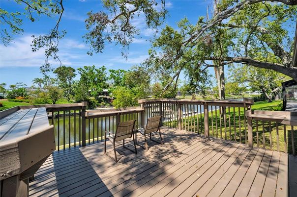Exterior, Wood Texture Flooring