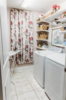 Interior, Washer