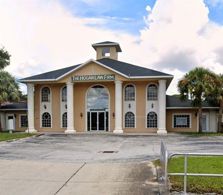Exterior, Facade, French Provincial