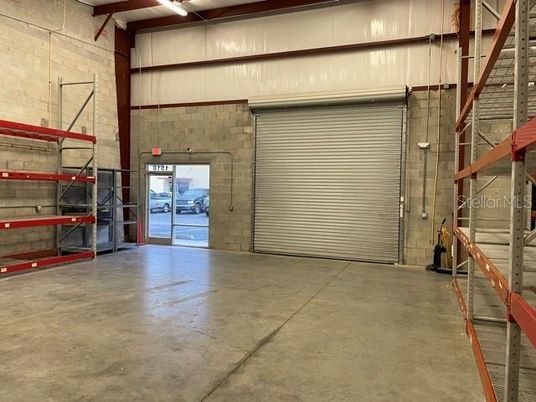 Garage, Interior, Stone Walls