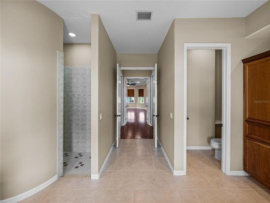 Bathroom, Interior, Recessed Lighting