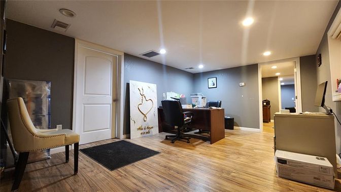 Home Office, Interior, Recessed Lighting, Wood Texture Flooring