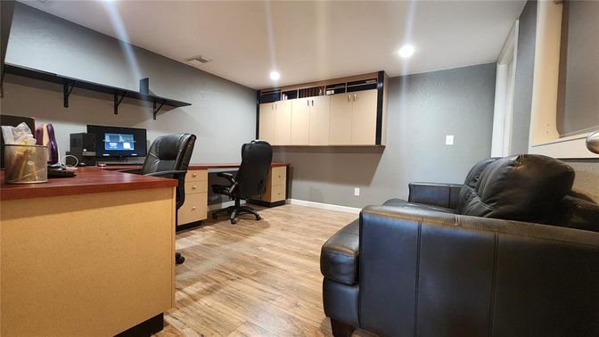 Home Office, Interior, Recessed Lighting, Wood Texture Flooring
