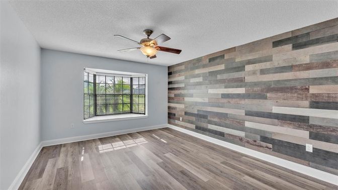 Empty room, Interior, Wood Texture Flooring, Wooden Walls