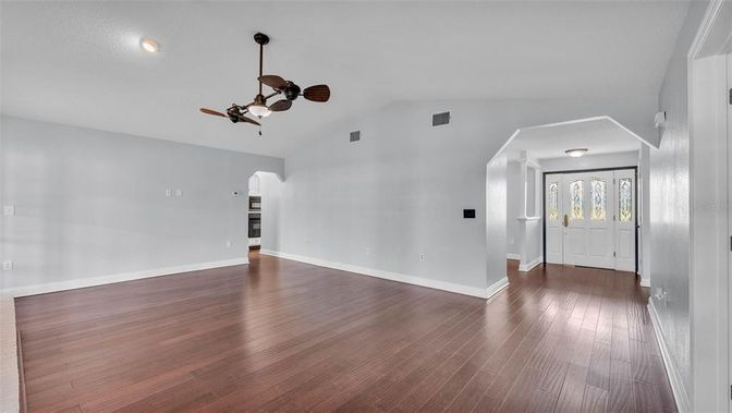 Empty room, Interior, Recessed Lighting, Wood Texture Flooring