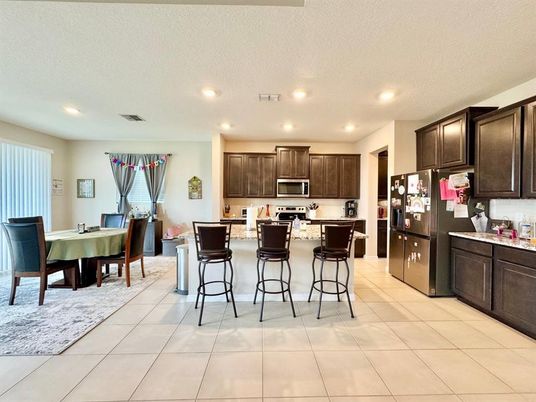 Dining room, Interior, Kitchen, Recessed Lighting