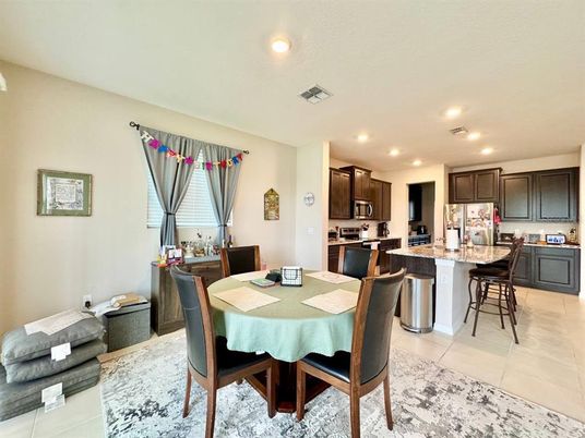 Dining room, Interior, Kitchen, Recessed Lighting