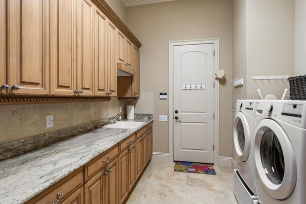 Interior, Washer