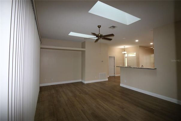 Empty room, Interior, Recessed Lighting, Wood Texture Flooring