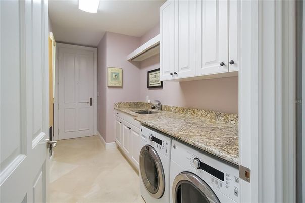 Interior, Washer