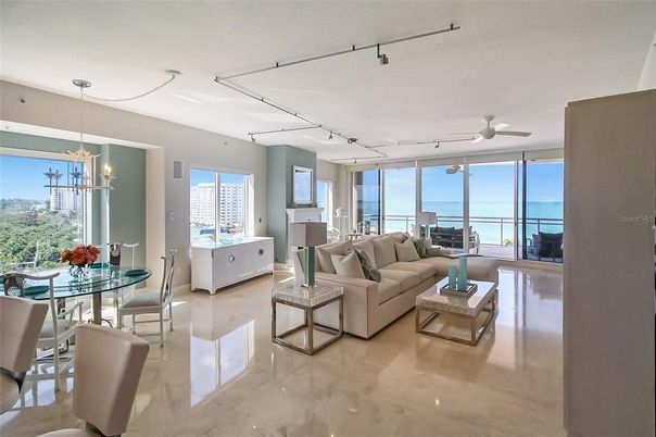 Dining room, Interior, Living room, Pendant Lights, Water