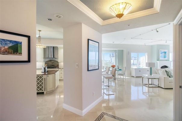 Dining room, Interior, Pendant Lights