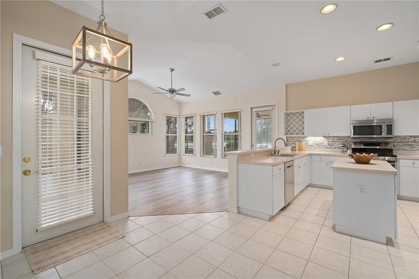 Interior, Kitchen, Pendant Lights, Recessed Lighting, Wood Texture Flooring