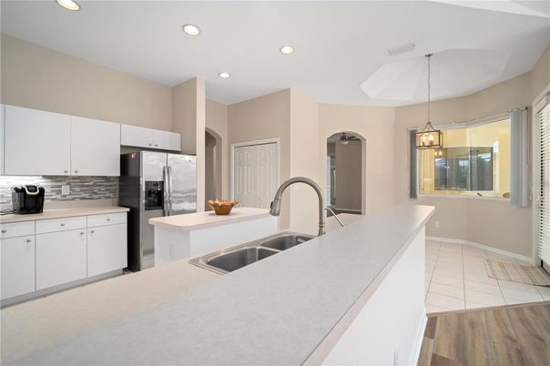 Interior, Kitchen, Pendant Lights, Recessed Lighting, Wood Texture Flooring