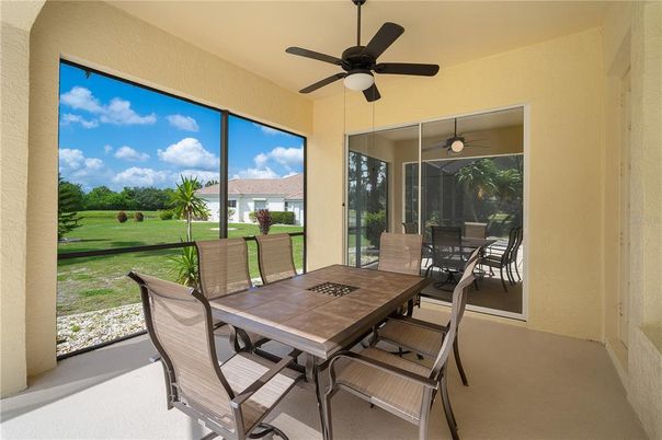 Dining room, Interior, Sun Room, Water