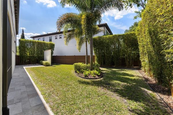 Backyard, Exterior