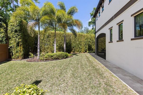 Backyard, Exterior