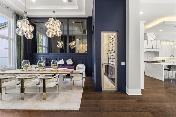 Dining room, Interior, Kitchen, Pendant Lights, Recessed Lighting, Wood Texture Flooring