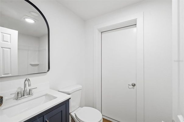 Bathroom, Interior, Recessed Lighting