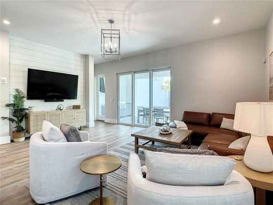 Interior, Living room, Pendant Lights, Recessed Lighting, Wood Texture Flooring
