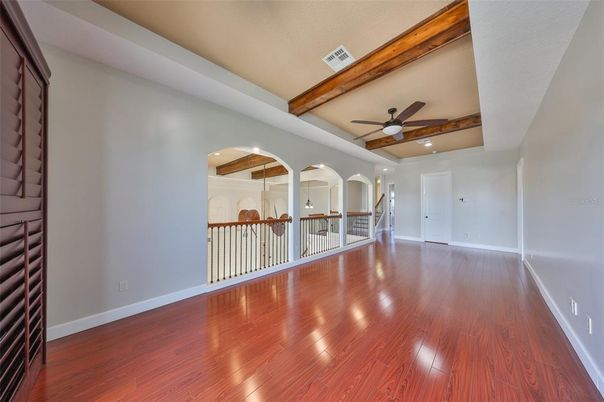 Empty room, Interior, Recessed Lighting, Wooden Beams, Wood Texture Flooring