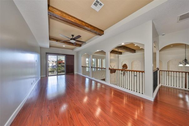 Interior, Recessed Lighting, Wooden Beams, Wood Texture Flooring