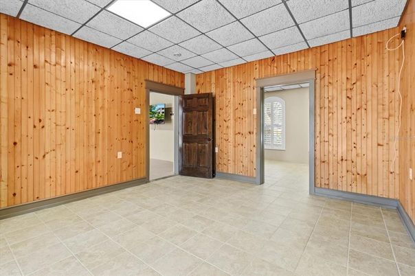 Empty room, Interior, Wooden Walls