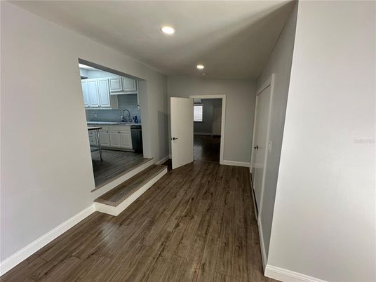 Interior, Recessed Lighting, Wood Texture Flooring