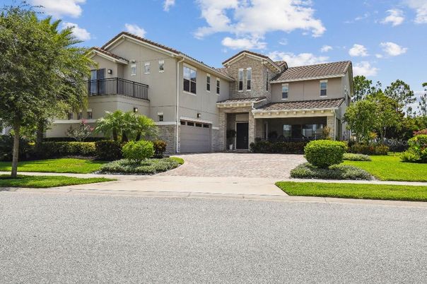Attached, Exterior, Facade, Mediterranean