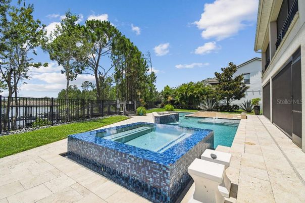 Exterior, Pool