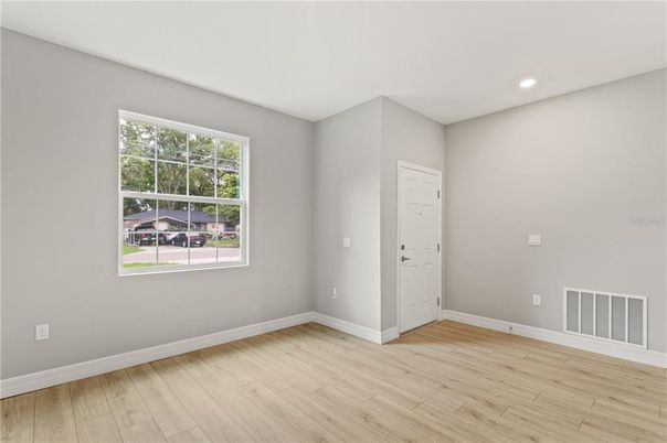 Empty room, Interior, Recessed Lighting, Wood Texture Flooring