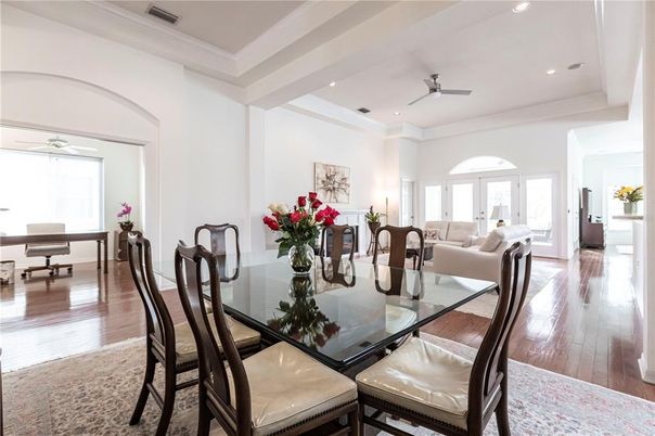 Dining room, Interior, Living room, Recessed Lighting, Wood Texture Flooring