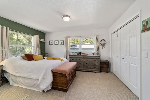 Bedroom, Interior, Water