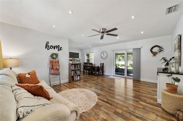 Dining room, Interior, Living room, Recessed Lighting, Wood Texture Flooring