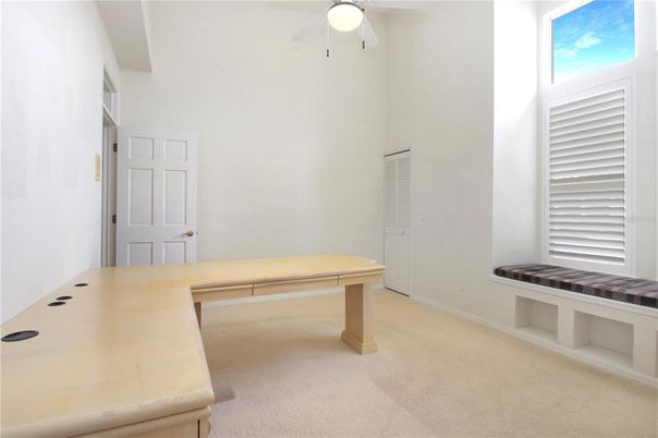 Game Room, Interior