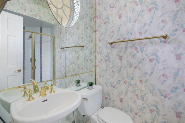 Bathroom, Interior
