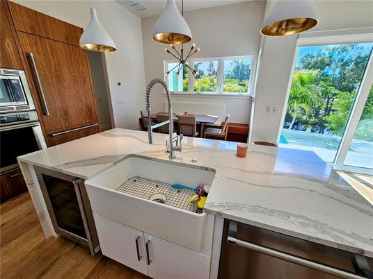Dining room, Interior, Kitchen, Pendant Lights, Wood Texture Flooring