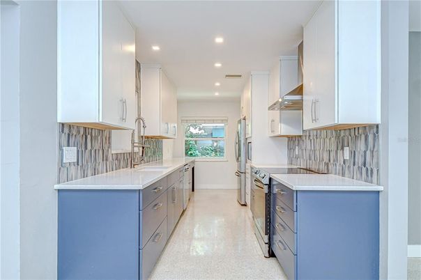 Interior, Kitchen, Recessed Lighting