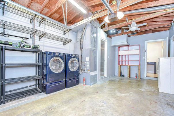 Garage, Interior, Washer, Wooden Beams, Wooden Ceilings